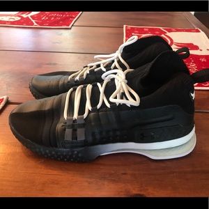 Under Amour Project Rock Trainers mens size 11.5. NEW Out of box